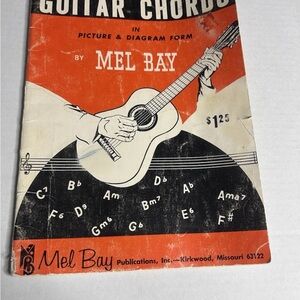 Vintage Mel Bay Guitar Chords in Picture & Diagram Form Instruction Booklet